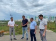 Глава администрации Волжского района проконтролировал ход работ в парке «Изумрудный»