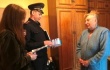 Саратовские полицейские и дружинники предупредили граждан пожилого возраста о фактах мошенничества