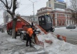 Улицы Саратова чистит от снега 231 спецмашина