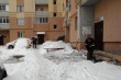 В Заводском районе продолжаются работы по уборке снега и наледи