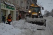 Улицы Саратова чистят от снега 226 спецмашин