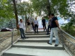 Во Фрунзенском районе проводятся работы по ремонту лестниц
