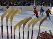 На хоккейной площадке состоялась «Ледовая битва»