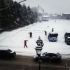 На улицы Саратова выведено 30 единиц снегоуборочной техники