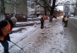В Саратове продолжаются работы по очистке улиц и пешеходных зон от снега и наледи