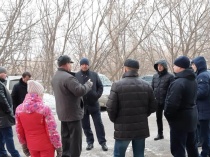 Глава администрации Ленинского района встретился с жителями дома №9а по улице Гвардейская