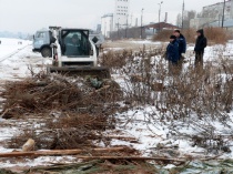 МУП «Водосток» завершило работы по очистке воды от нефтепродуктов