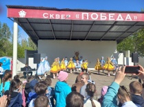 В преддверии Международного дня семьи для жителей Ленинского района состоялись праздничные мероприятия