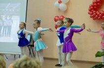 Средняя школа № 60 Ленинского района Саратова отметила свое 25-летие