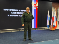 Память жива: в Октябрьском районе почтили семьи героев-защитников Отечества Память жива: в Октябрьском районе почтили семьи героев-защитников Отечества