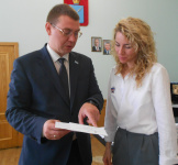 Семье участника СВО помогли с оформлением земельного участка под садоводств