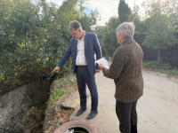 Жительница обратилась из‑за поврежденной трубы водоотведения 
