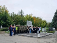 На Воскресенском кладбище прошел масштабный субботник