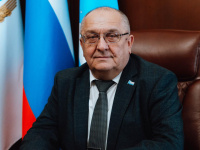 Игорь Молчанов: «Справедливая критика прозвучала в адрес ресурсоснабжающих организаций» Игорь Молчанов: «Справедливая критика прозвучала в адрес ресурсоснабжающих организаций»