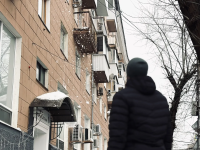 Сотрудники осмотрели дворовые территории Октябрьского района