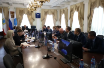 Игорь Молчанов провел совещание с руководителями структурных подразделений