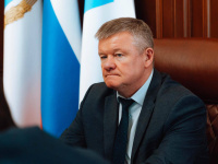 Глава города Михаил Исаев провел совещание с главами районных администраций и руководителями служб по благоустройству