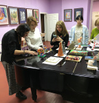 В Саратове подведены итоги городского конкурса творческих работ «Традиции – это передача огня»