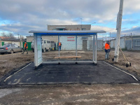 В Заводском районе проведено благоустройство платформ остановочных павильонов В Заводском районе проведено благоустройство платформ остановочных павильонов