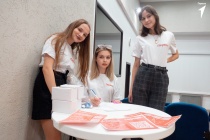 Для школьников провели лекцию об охране
памятников Для школьников провели лекцию об охране
памятников