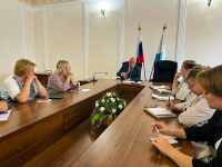 В Заводском районе оценили старт учебного года В Заводском районе оценили старт учебного года