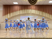 В школе № 45 торжественно проводили призывников осеннего призыва на службу в Армию В школе № 45 торжественно проводили призывников осеннего призыва на службу в Армию