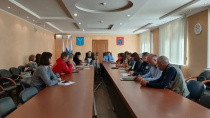 В департаменте Гагаринского района прошло заседание комиссии по делам несовершеннолетних