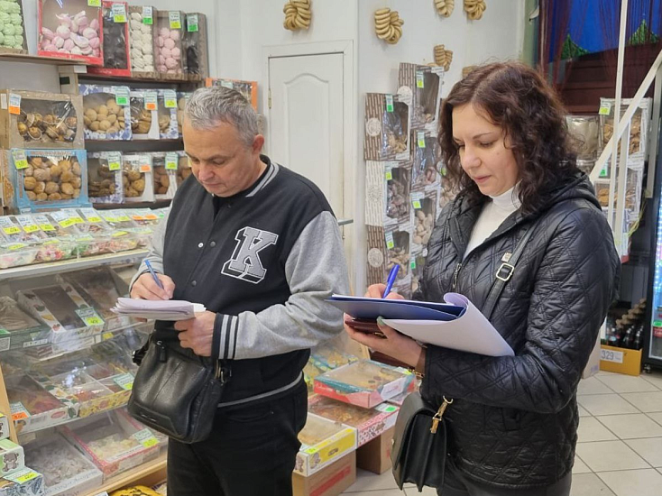 Продолжается работа по снижению неформальной занятости в Октябрьском районе