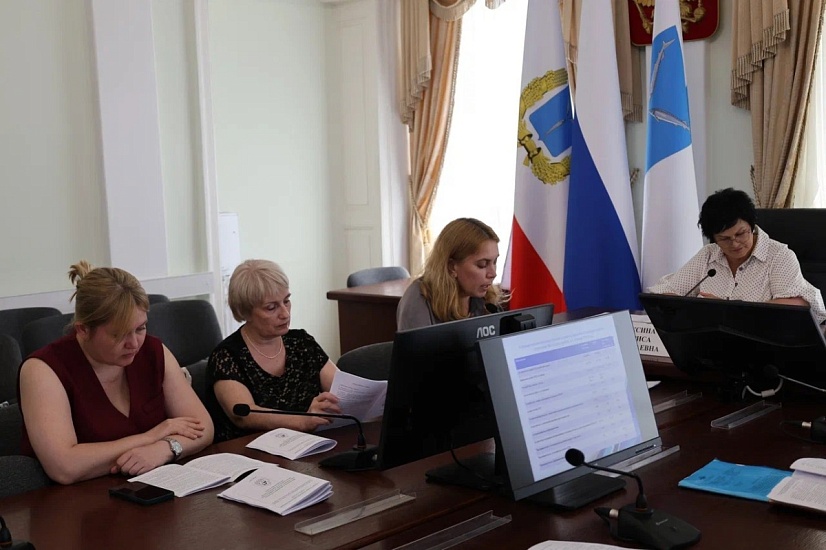 Комиссия по делам несовершеннолетних рассмотрела вопросы профилактики безнадзорности и правонарушений