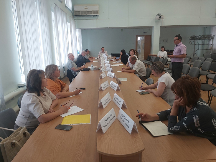 Состоялось заседание комиссии по охране труда Фрунзенского района