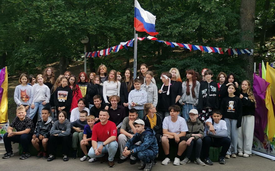 Во Фрунзенском районе состоялось закрытие четвертой смены в летнем лагере «Маяк»