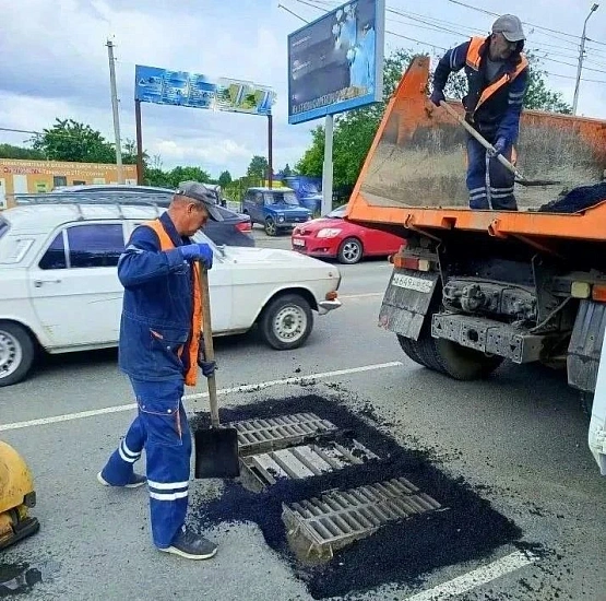МУП «Водосток» продолжает работу в городе