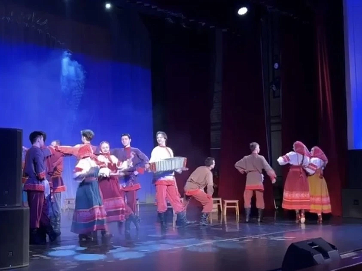 В Заводском районе состоялся торжественный праздничный концерт