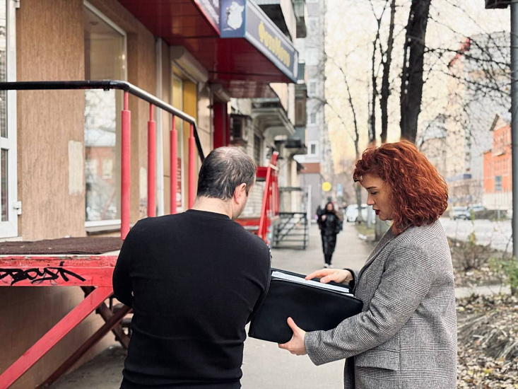 Продолжается проверка территорий, прилегающих к торговым объектам