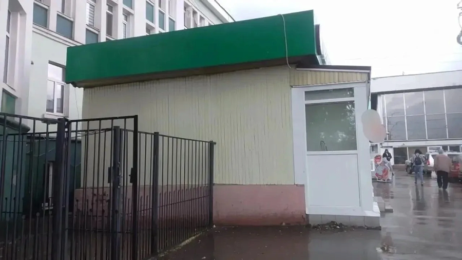 Игорь Молчанов: «Продолжается освобождение Привокзальной площади от незаконных торговых объектов»