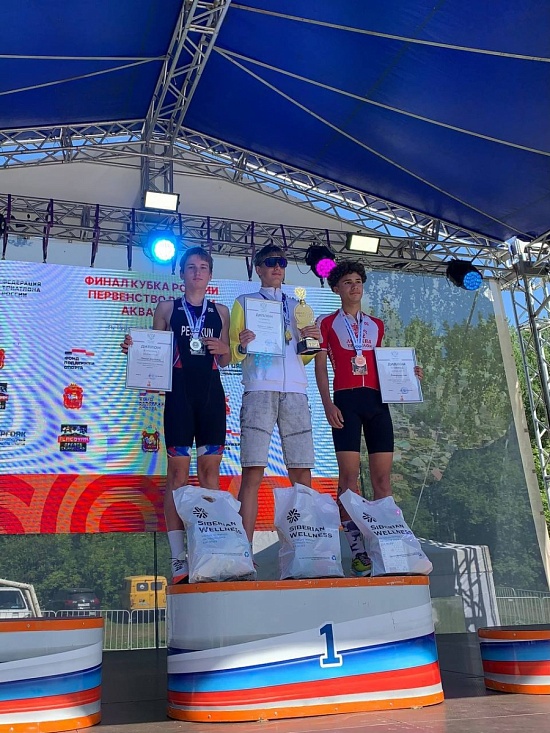 Саратовский спортсмен стал серебряным призером Первенства России по триатлону в спортивной дисциплине «акватлон»