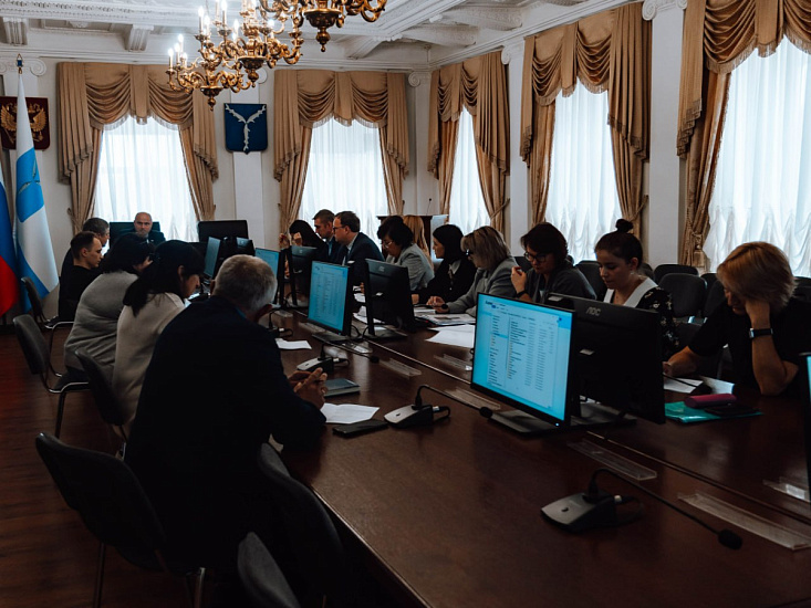 В администрации муниципального образования «Город Саратов»  состоялось очередное заседание межведомственной комиссии