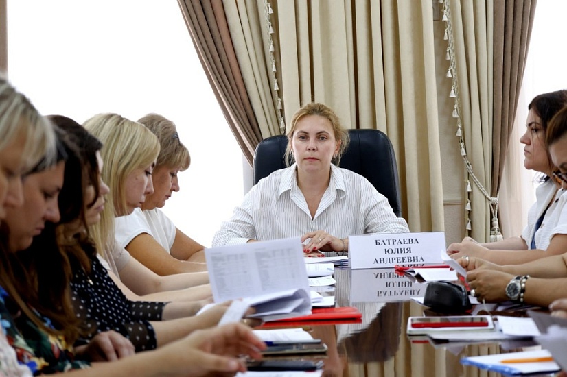 Проведено заседание постоянно действующего штаба по профилактике безнадзорности и правонарушений несовершеннолетних