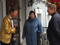 По поручению Михаила Исаева в Октябрьском районе продолжаются обходы объектов потребительского рынка По поручению Михаила Исаева в Октябрьском районе продолжаются обходы объектов потребительского рынка