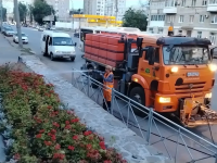 Уборка города продолжается Уборка города продолжается