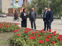 Продолжается озеленение Заводского района Продолжается озеленение Заводского района