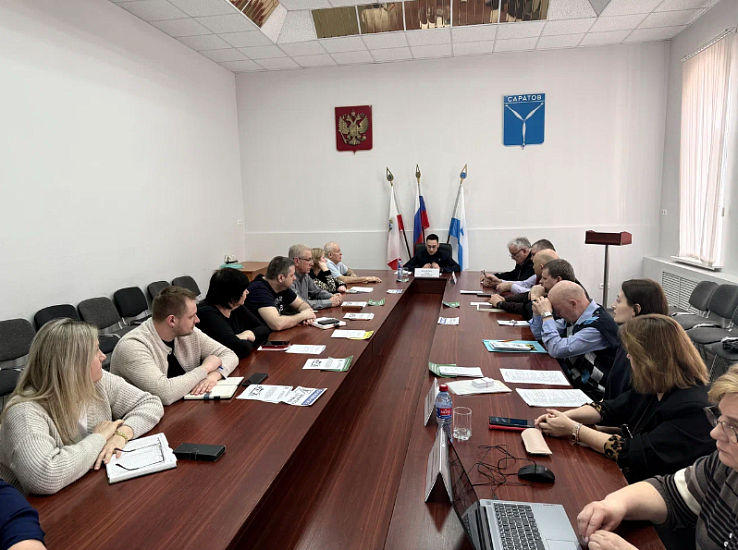 В администрации Октябрьского района состоялось заседание комиссии по охране труда 