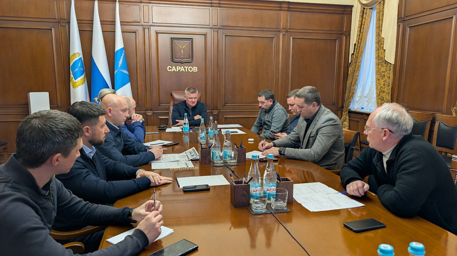 Михаил Исаев провел оперативное совещание по подготовке к ожидаемому снегопаду