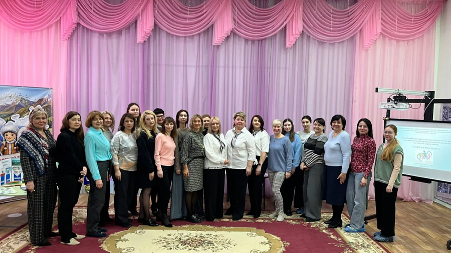 Логопеды Октябрьского района обменялись опытом