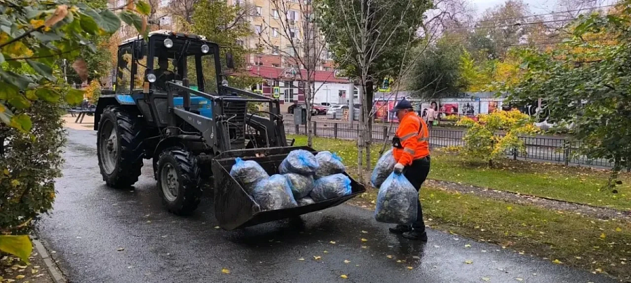 Уборка города продолжается