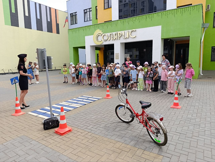 Автоинспекторы провели урок дорожной грамотности