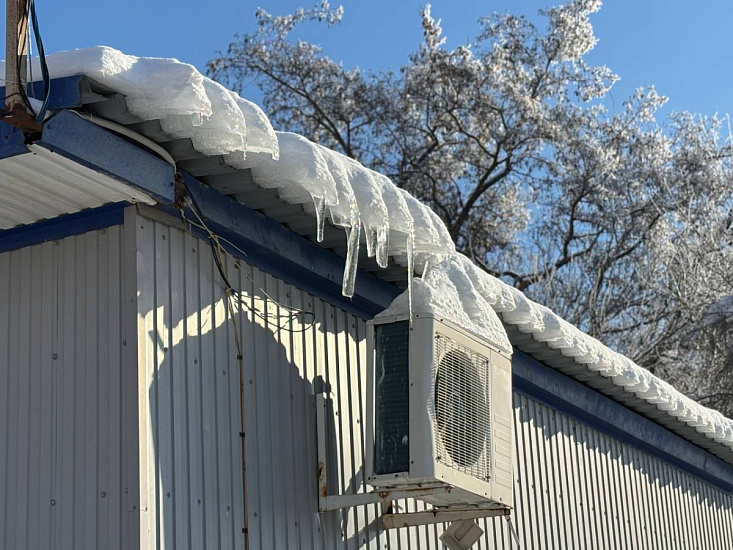 По фактам непринятия своевременных мер по очистке от снега и наледи возбуждены административные дела