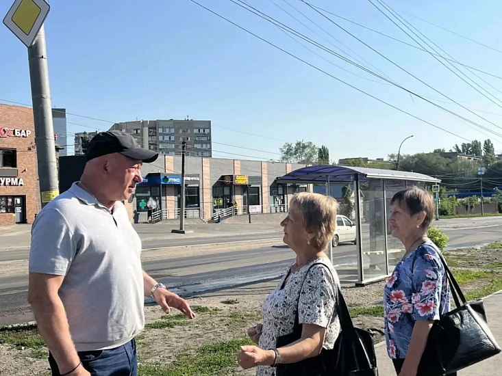 Вячеслав Доронин провел встречу с жителями района